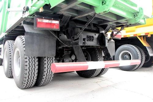 国产履带渣土车视频讲解,高效运输与环保性能的完美结合